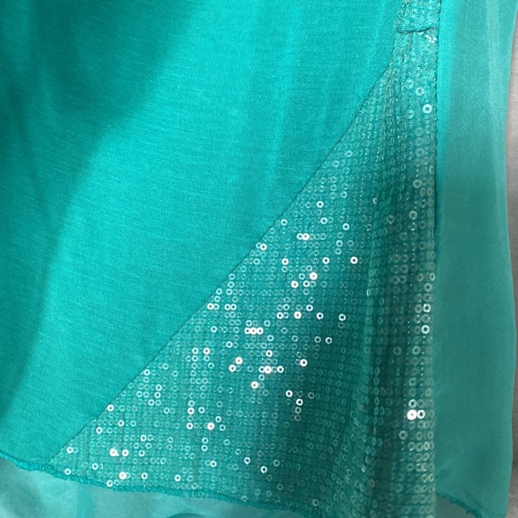 Ciao Bella Italian Sleeveless Lined Top with Sequins. 100% Silk. made in Italy. - Picture 3 of 6